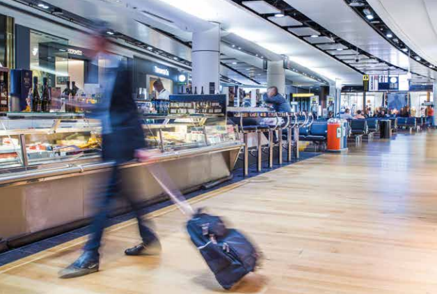 Zöld étkezésre kapcsol a Heathrow reptér